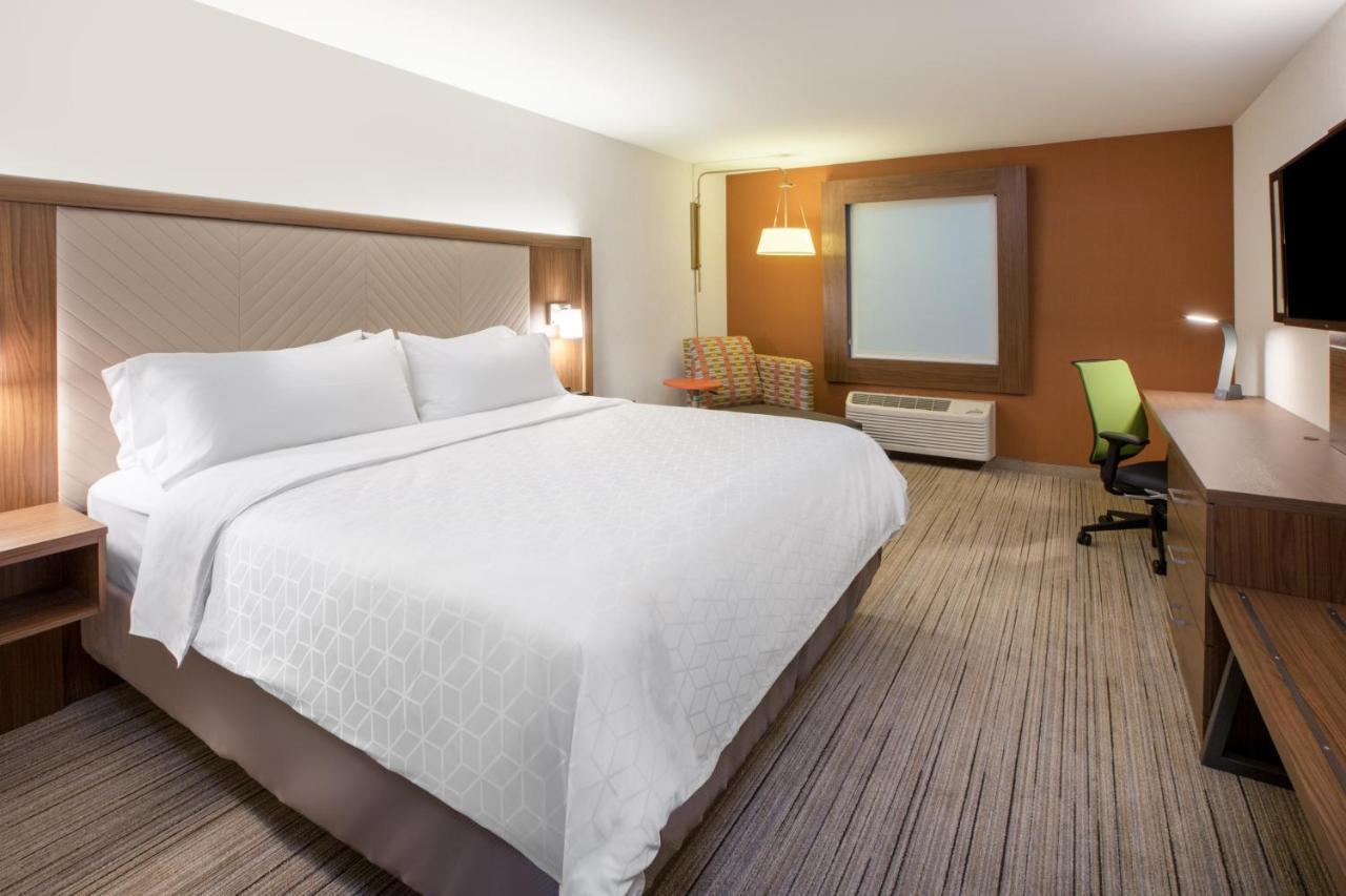 Holiday Inn Express & Suites - Asheboro By Ihg Zewnętrze zdjęcie