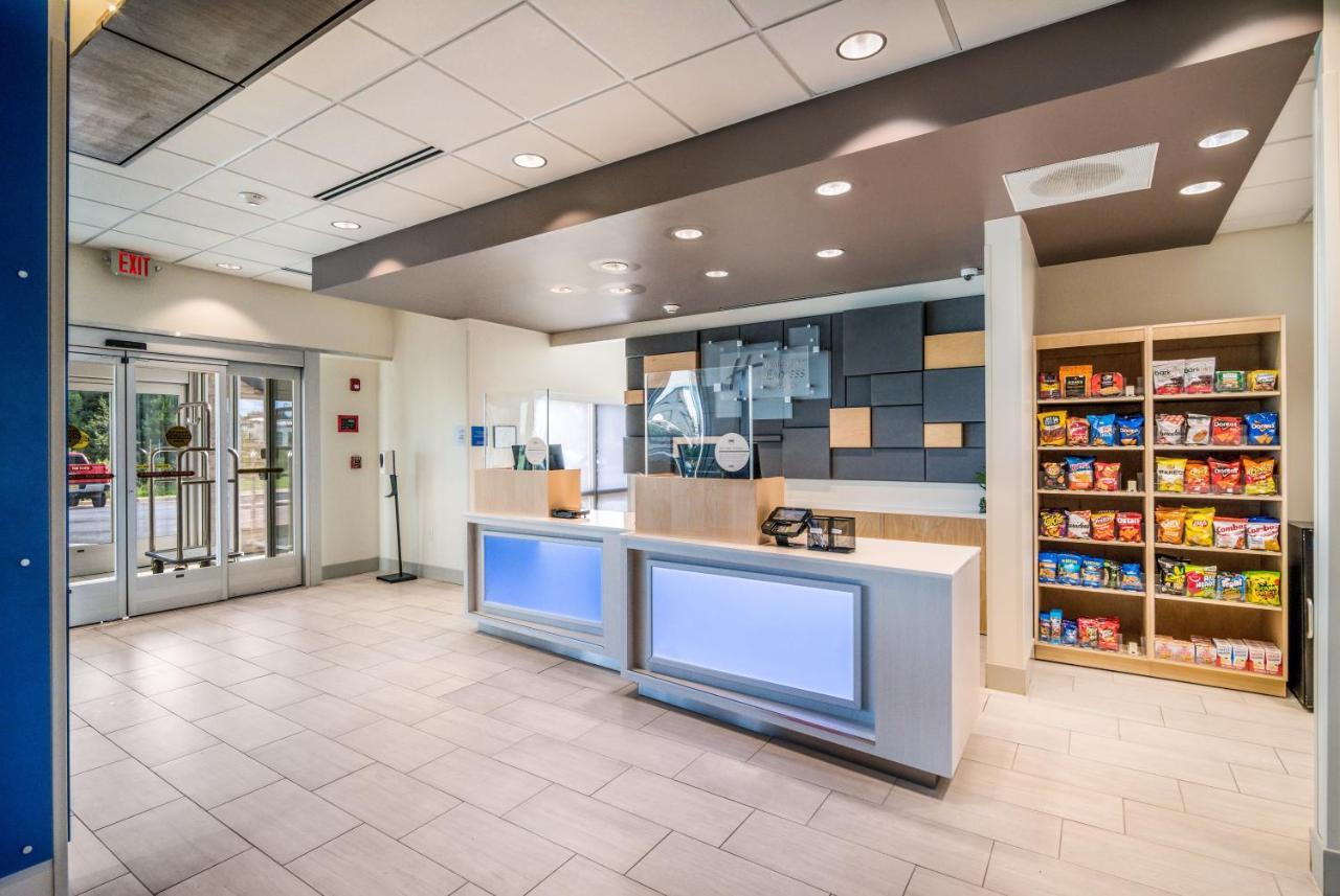 Holiday Inn Express & Suites - Asheboro By Ihg Zewnętrze zdjęcie