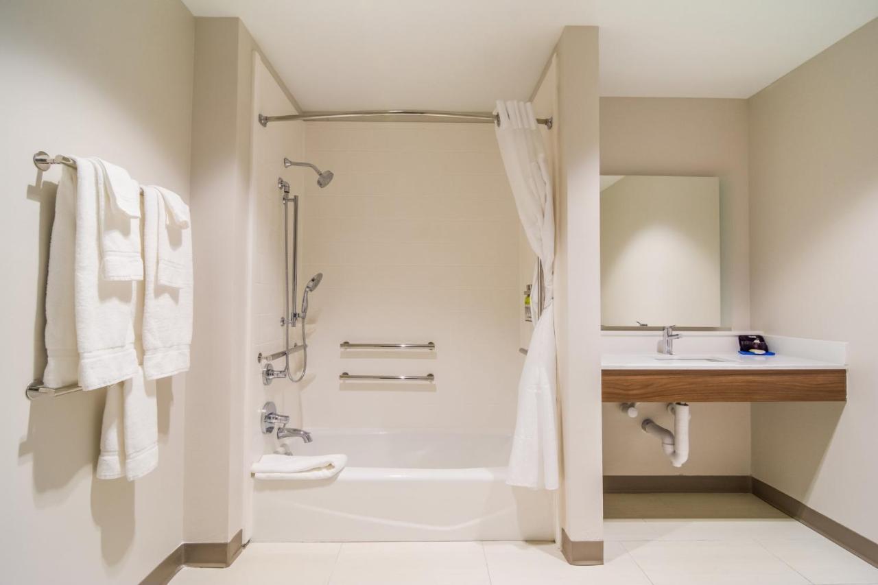 Holiday Inn Express & Suites - Asheboro By Ihg Zewnętrze zdjęcie